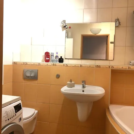 Room, комната, Miedzy Airport Wro A Centrum * 브로츠와프